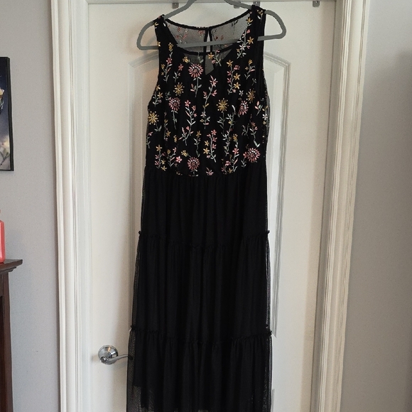 EUC Lane Bryant Size 12 Black Floral Midi Dress - Picture 2 of 8